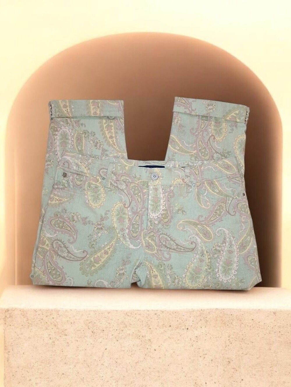 Bandolino Women's Capri Pants Paisley Print Green Multicolor Regular